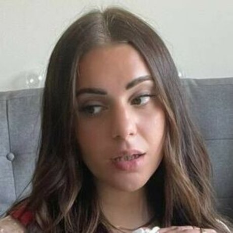 Taviasky model erotic picture