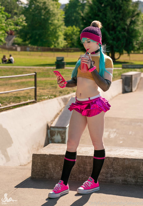 shiriallwood pornstar art pictures