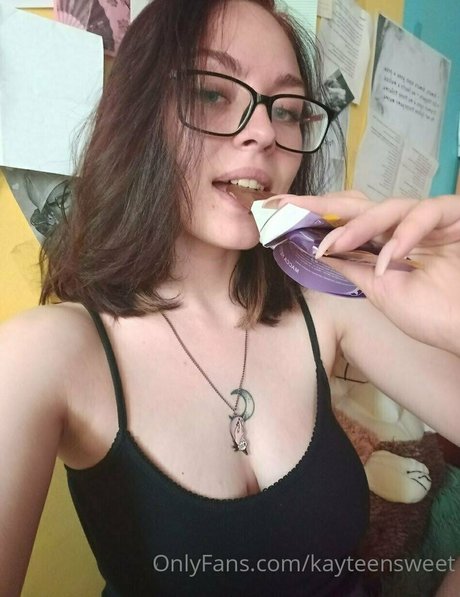 kayteensweet model porn pictures