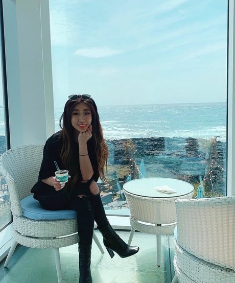 Jinnnyk star xxx photos