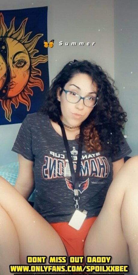 baezy model xxx image