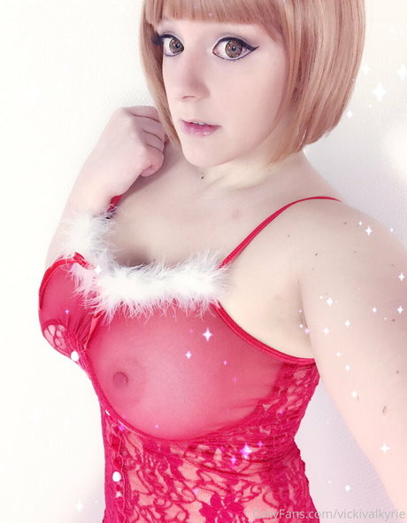 vickivalkyrie model top archive