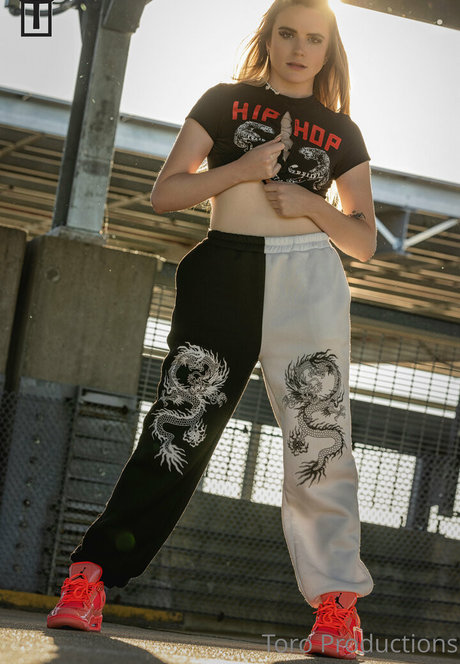 torothecreator xxx star photos