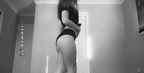 hippiebooty101 naked actress archive