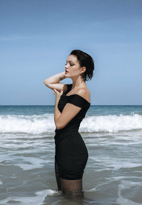 sithbitch perfect model picture