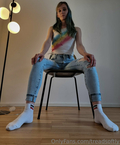 treadsoftly free star pictures