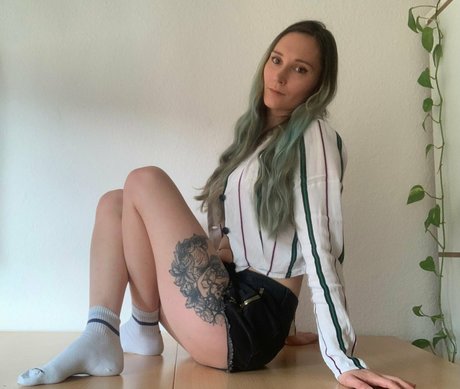 treadsoftly best star photo