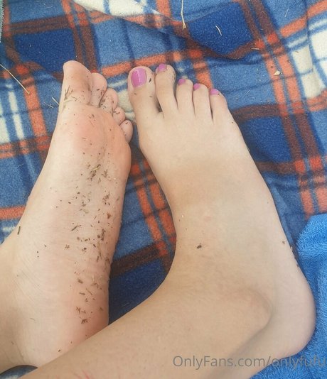 onlyfufu pornstar nude pic