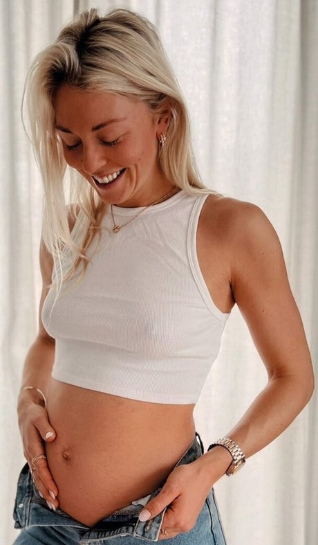 Carina Witthoft top star photos