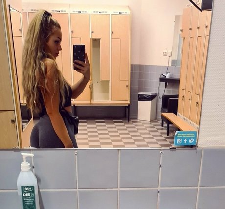 ImSoff pornstar naked photos