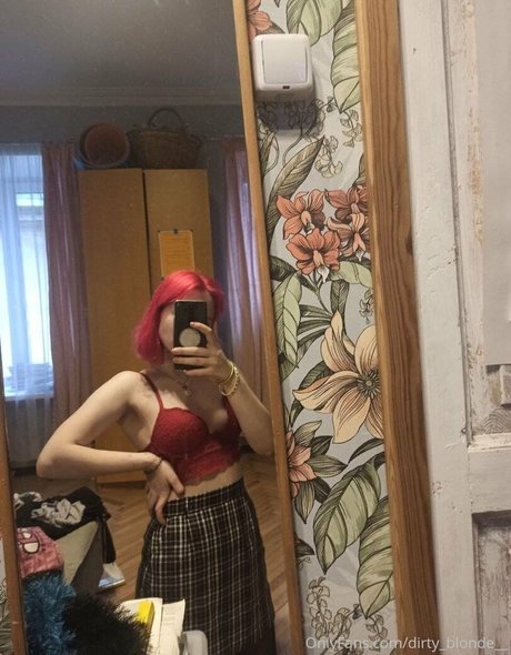 dirty blonde__ Profile photo