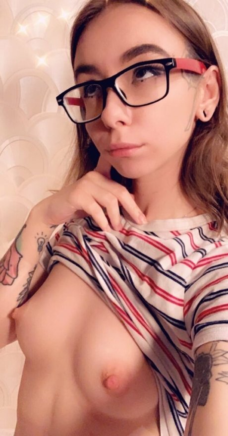 kat fox star high quality picture