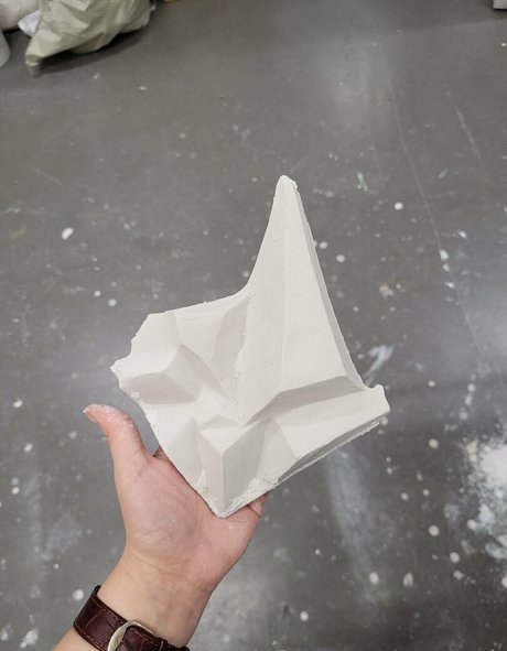 momegh high quality actress pictures