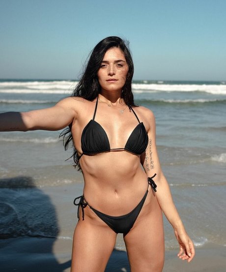 Annabel DaSilva nude actress picture