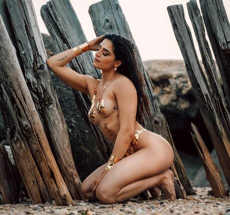 Annabel DaSilva star beautiful gallery