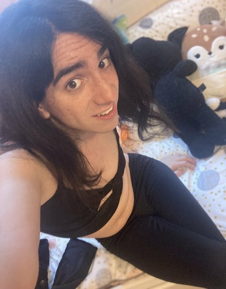 Orcastraw nude actress photos