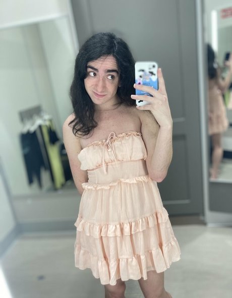 Orcastraw high quality actress pics