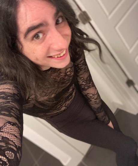 popular onlyfans top pictures