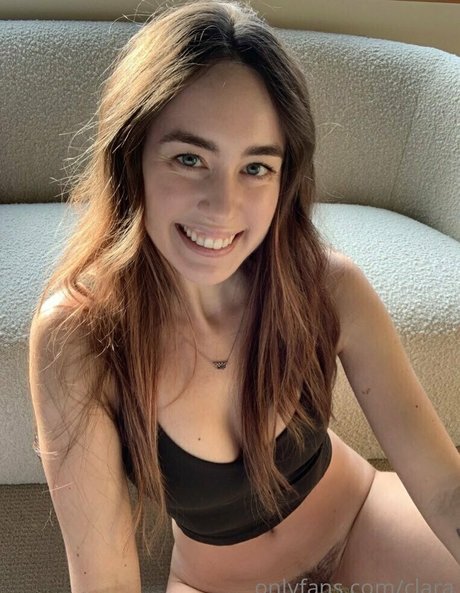 clara pornographic model galleries