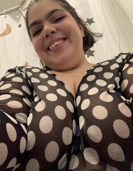 moetcristalbbw sex actress gallery