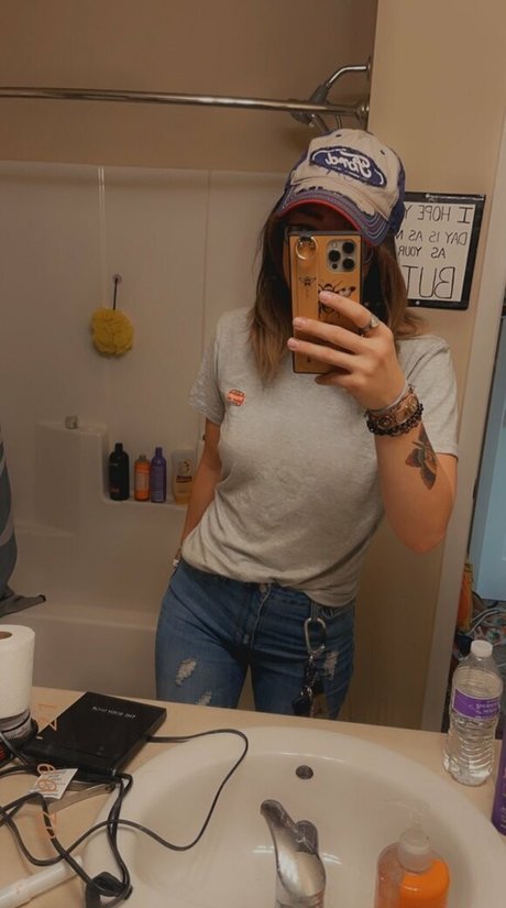 ameliaxy sex actress galleries