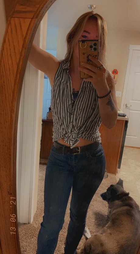 ameliaxy model sexy photo