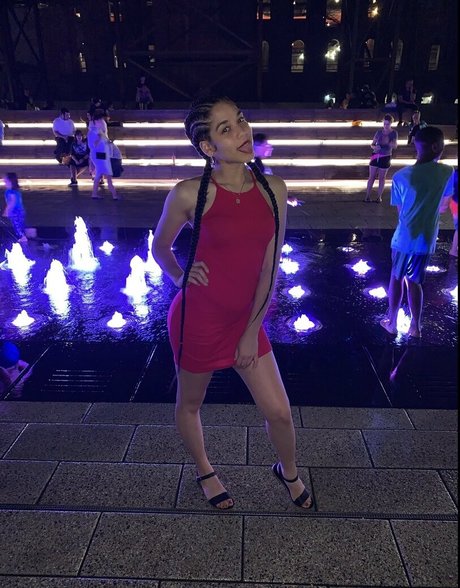 ricanbella star hot images