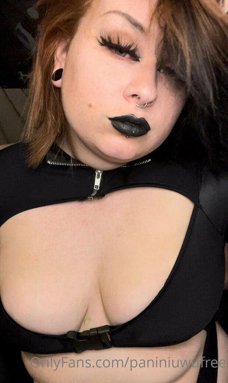 paniniuwufree hot pornstar pic