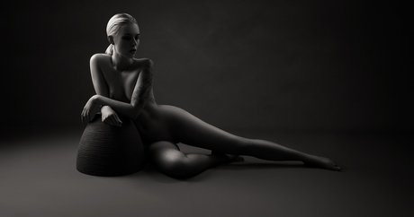 Kat Sonny nude actress photo