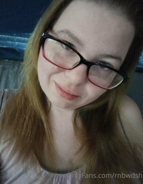 rnbwdsh star sexy pics