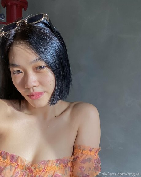 ragisan model pornographic archive