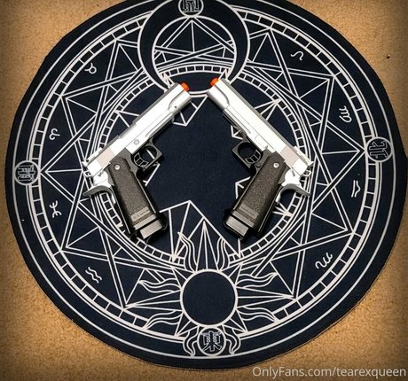 tearexqueen exclusive actress pics