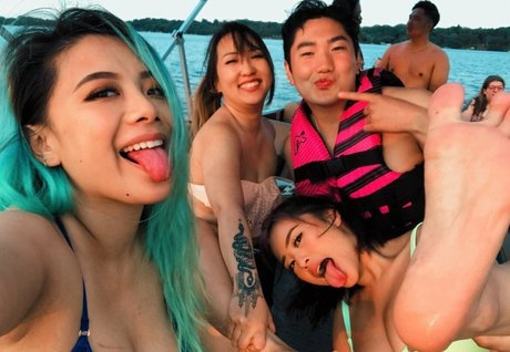 kaliauniverse hot actress image