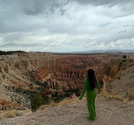 Gideon Adlon model xxx images