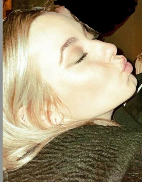 Elena Lagou model sex images