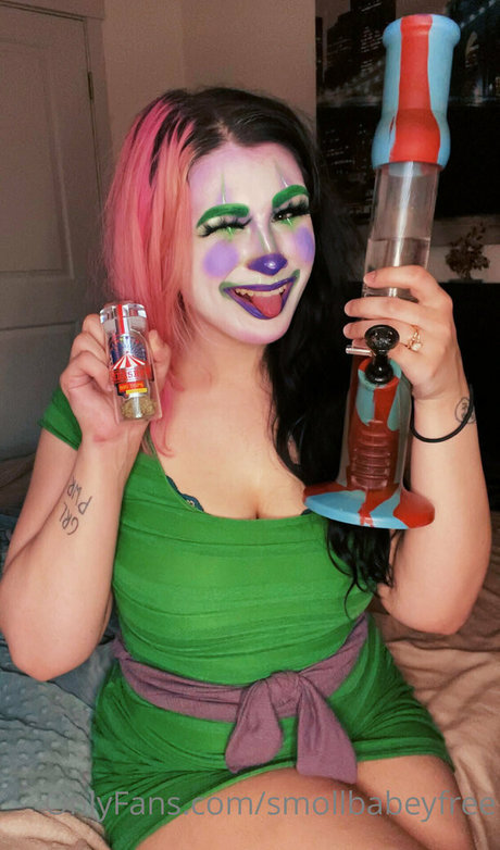 smollbabeyfree model hd img