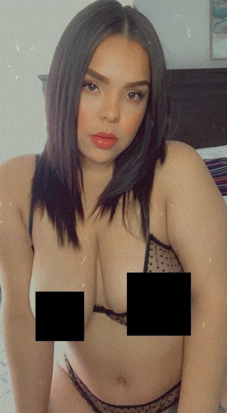 Nohessy nude pornstar pic
