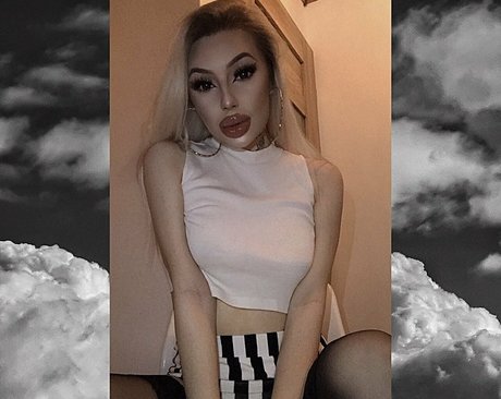 charlotteventura model erotic image