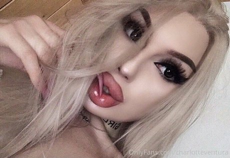 charlotteventura sex model pictures