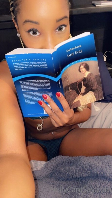 nellycantsay hot star pics