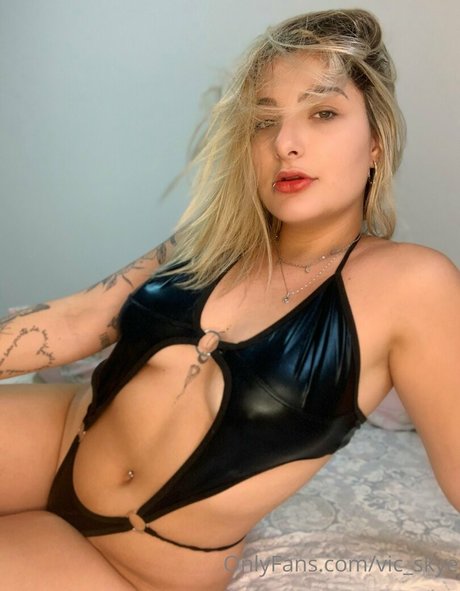 vic skye pornstar nude image