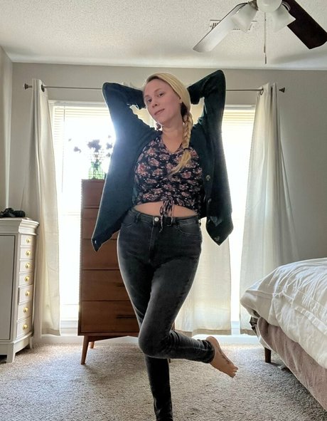 asian bunny onlyfans adult pictures