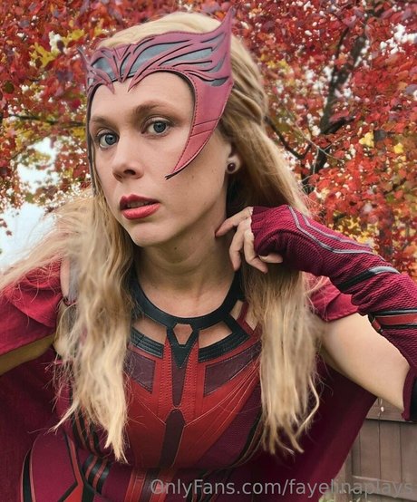 fayelinaplays xxx star galleries