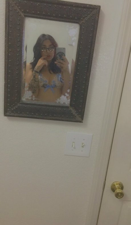 latina solo onlyfans adult photos