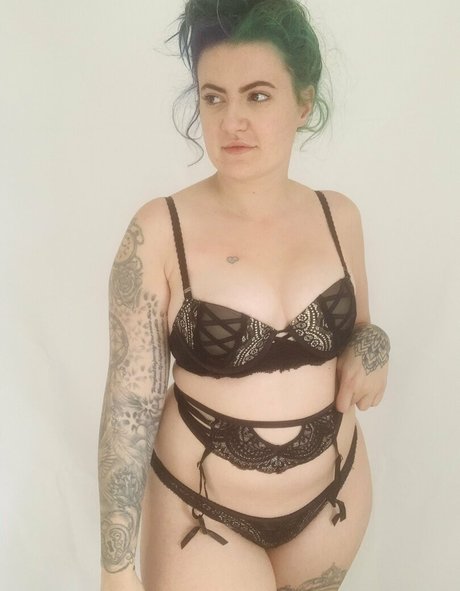 freakyfamily star erotic photos