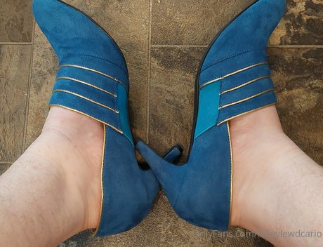 lukeylewdcario erotic model photos