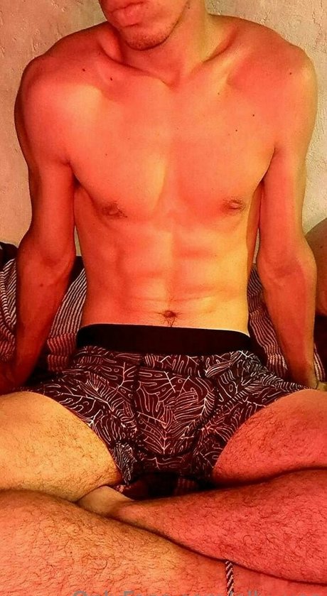 elly yes art actress pics