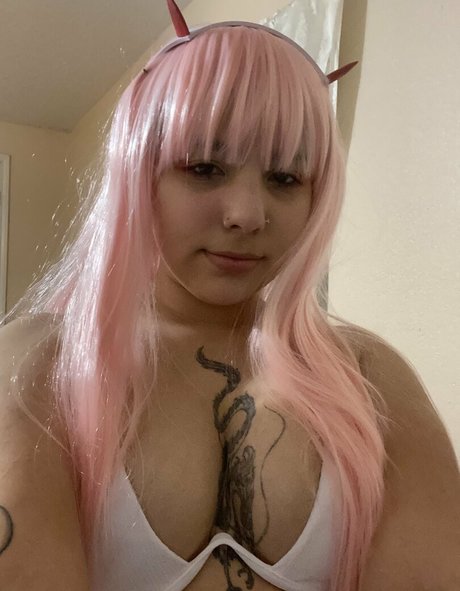 hellzzangel free adult actress pic