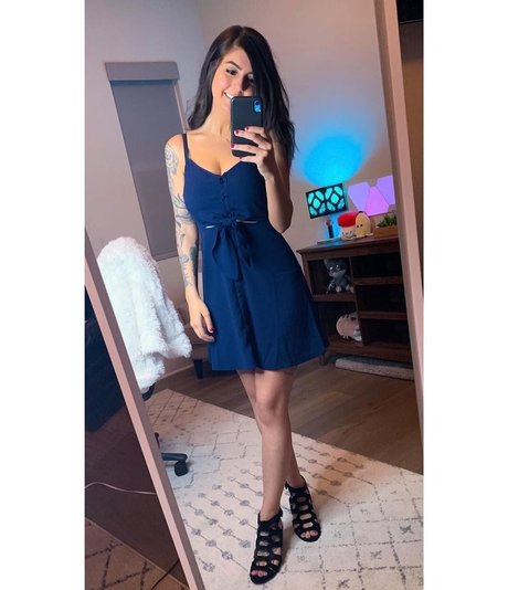 prone onlyfans top pic