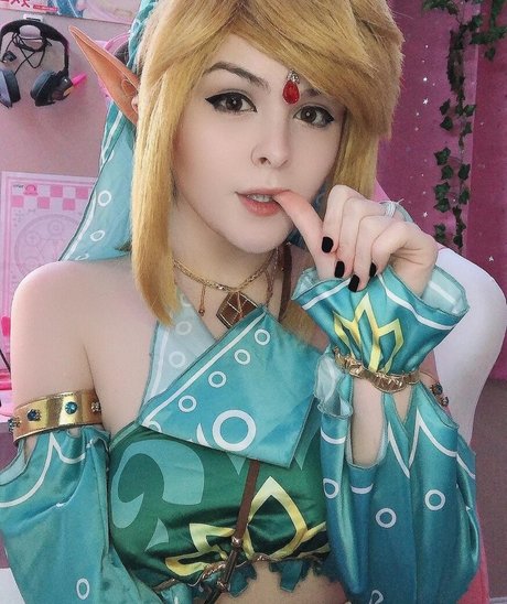 40 years old onlyfans sexy naked photo